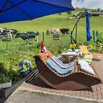 Apartamento Sport Rees- Ulrich Hofsgrund