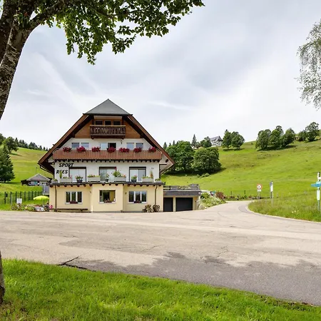 Sport Rees- Ulrich Apartment Hofsgrund