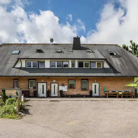 Apartment Sport Rees- Ulrich Hofsgrund